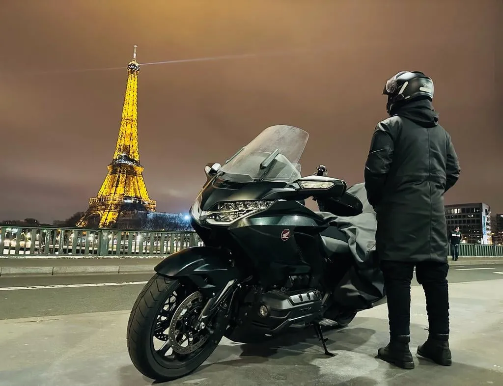 Reservation taxi moto Deluxe Transport - questions frequentes